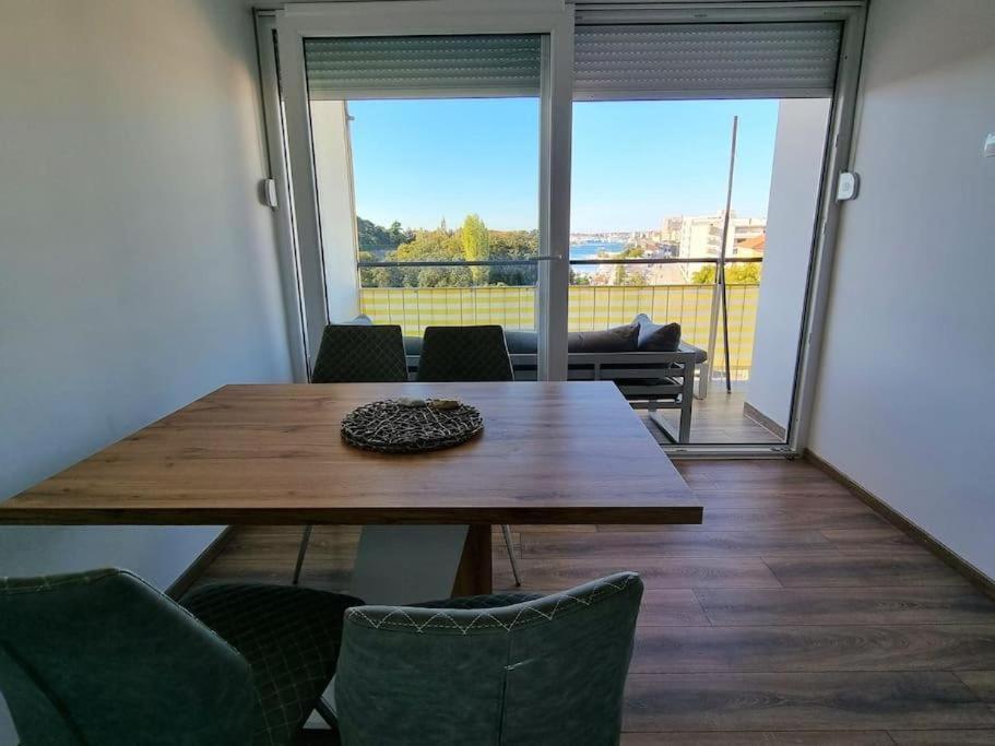 Sea View Balcony And Parking Daire Zadar Dış mekan fotoğraf